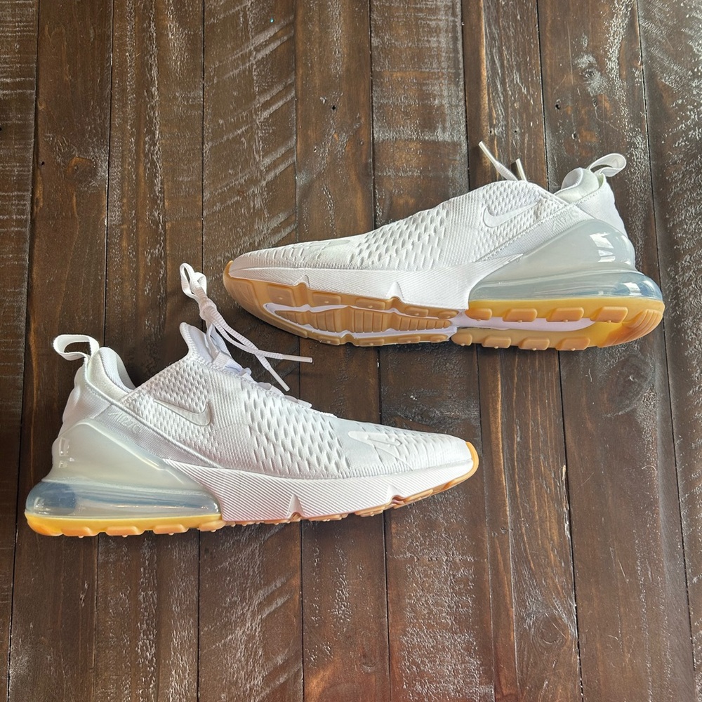 Nike Air Max 270 Size 10 White Gum/Light Brown Sneaker
